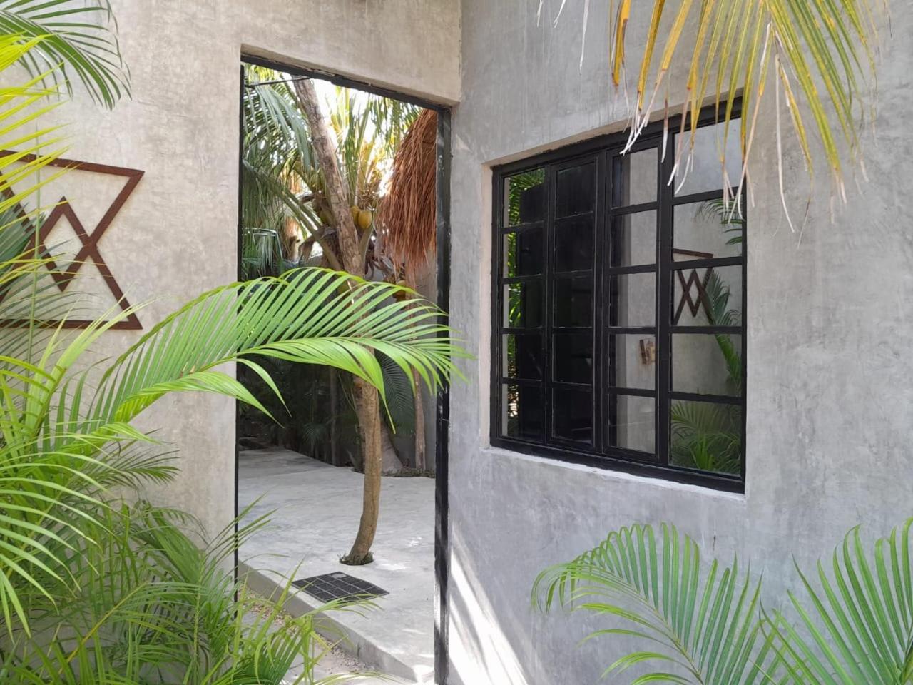 Amor Rooms Tulum Bagian luar foto
